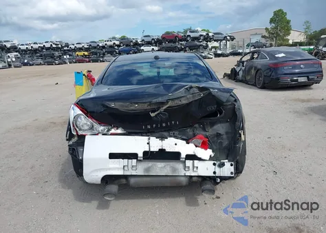 2010 Infiniti G37 Journey z USA, uszkodzony, nr VIN JN1CV6EK2AM105065